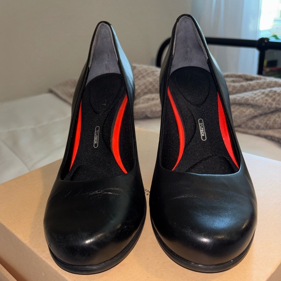 Rockport Black Pumps - Picture 11 of 13